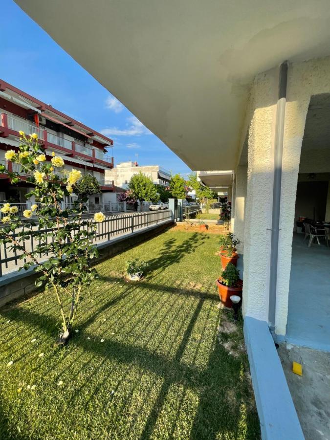 Villa California Paralia Dionysiou Esterno foto
