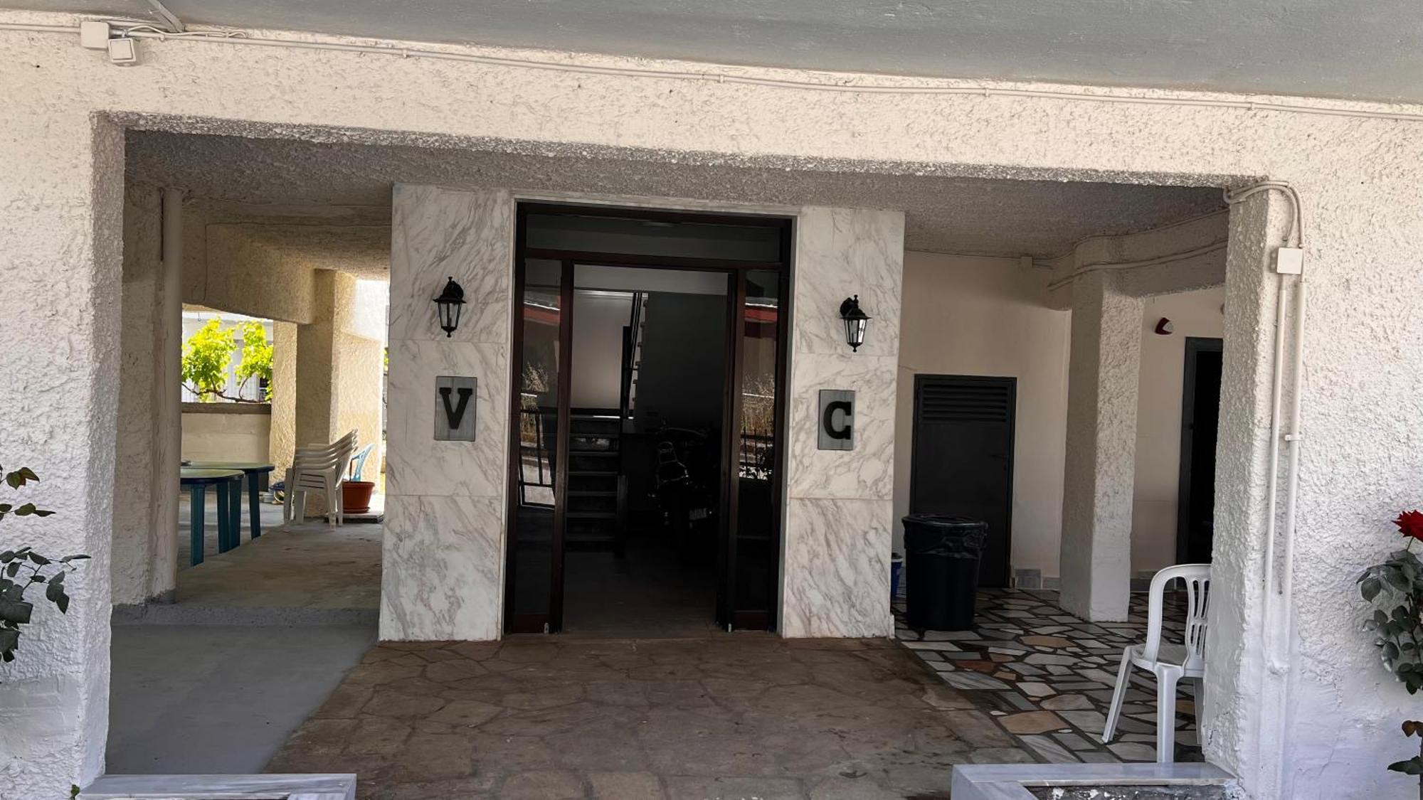 Villa California Paralia Dionysiou Esterno foto